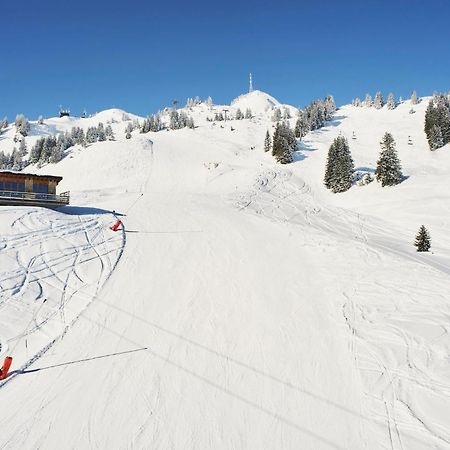 Hahnenkamm Hostel Höfen Exterior foto